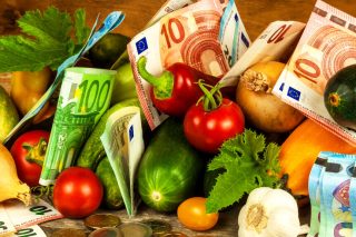 euros trofima akriveia